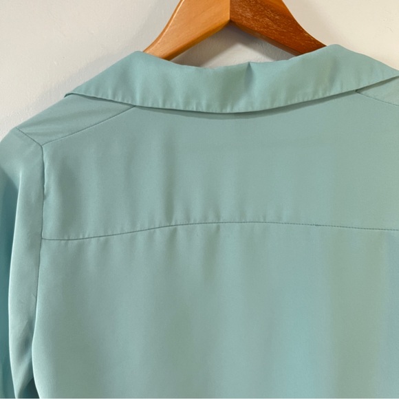 Forever 21 Sheer Crop Top Size Medium - Picture 5 of 8